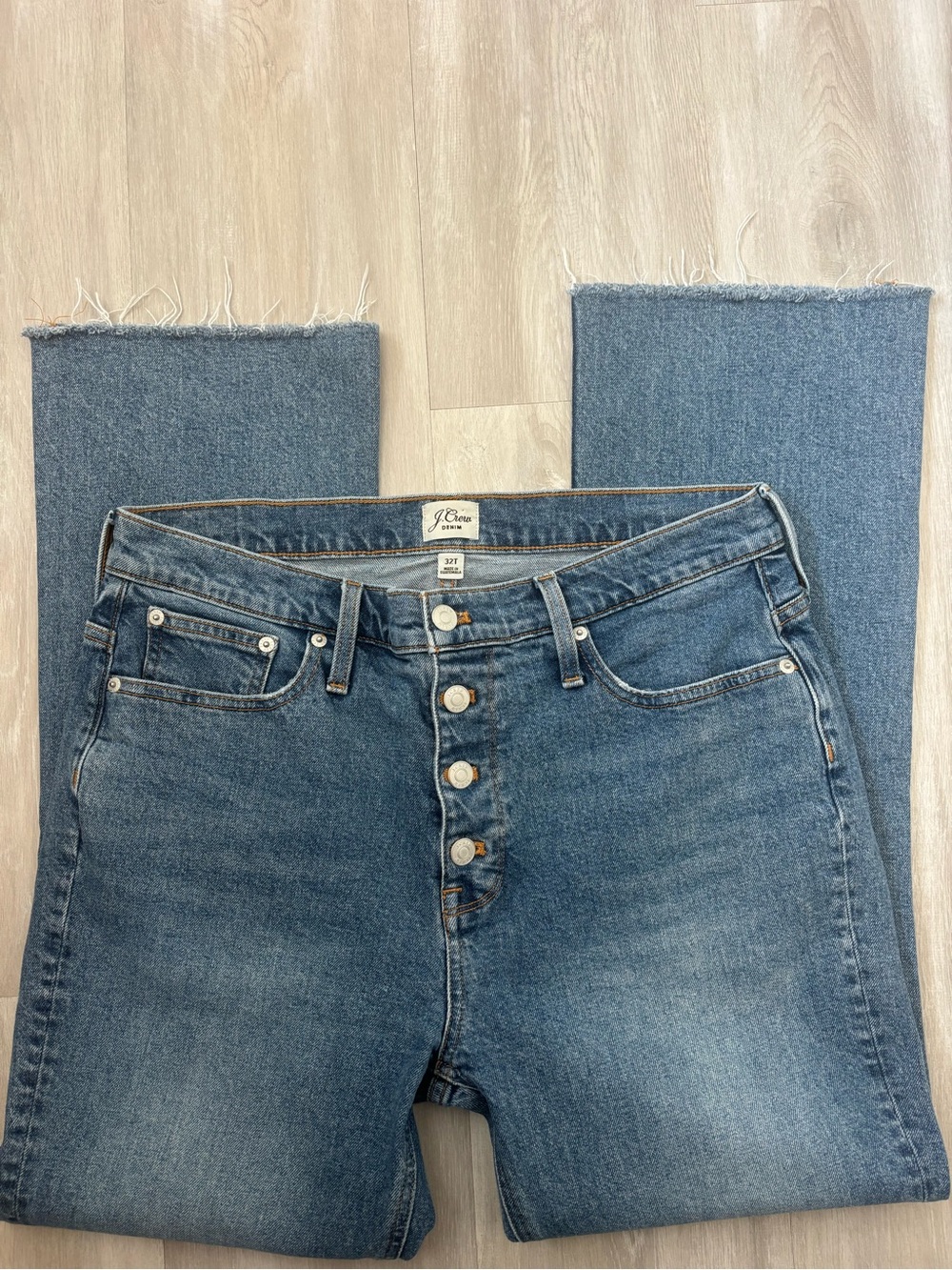 J. Crew 9” Billie Demi Bootcut Jeans size 32T
